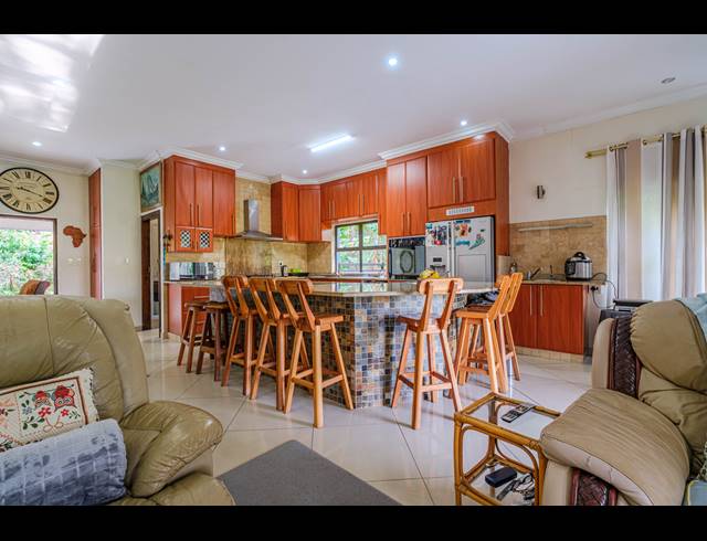 3 BEDROOM FREESTANDING FOR SALE IN WESTBROOK